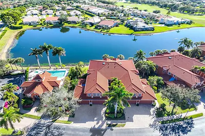 6446 Legacy CIR 104 #104 NAPLES FL