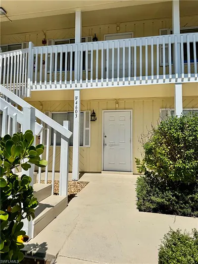 4603 Bayshore DR F4 #F4 NAPLES FL