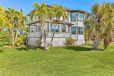 2420 Poinciana AVE ST. JAMES CITY FL