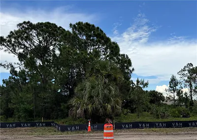 137 Bell BLVD S LEHIGH ACRES FL