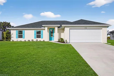 2500 NW 8th PL CAPE CORAL FL