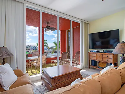 451 Bayfront PL 5311 #5311 NAPLES FL
