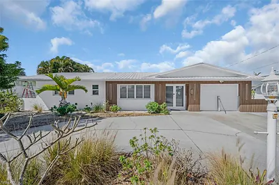 4625 Forest Glen DR NORTH FORT MYERS FL