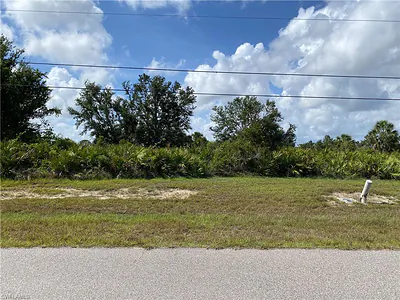306 Baytree DR ROTONDA WEST FL