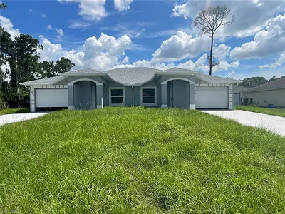 4605/4607 30th ST SW LEHIGH ACRES FL