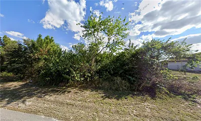 3903 14th ST SW LEHIGH ACRES FL