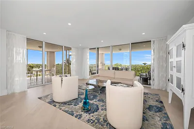 6597 Nicholas BLVD 401 #401 NAPLES FL