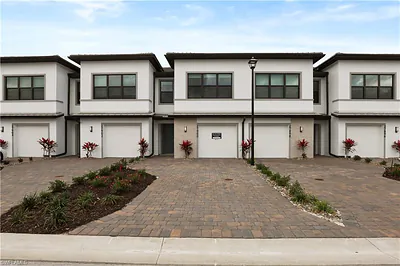 27900 Radiant CT BONITA SPRINGS FL