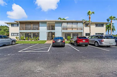 17422 Birchwood LN 4 #4 FORT MYERS FL