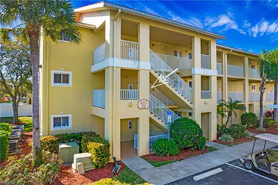 8271 Key Royal CIR 924 #924 NAPLES FL