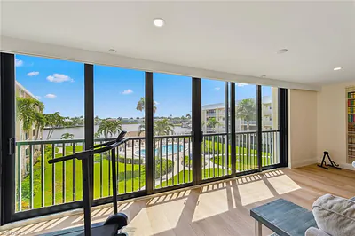 3000 Gulf Shore BLVD N 307 #307 NAPLES FL