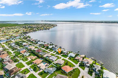 2920 SE 22nd PL CAPE CORAL FL