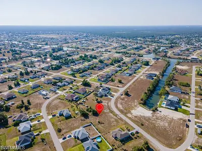 2106 NE 41st ST CAPE CORAL FL