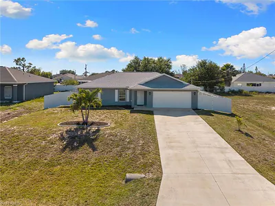 1132 NW 20th PL CAPE CORAL FL