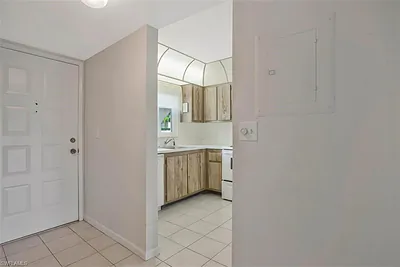 4306 27th CT SW 102 #102 NAPLES FL