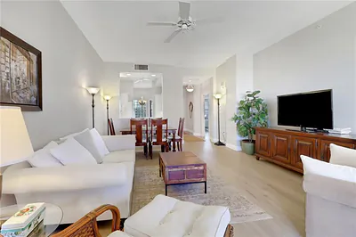 401 Bayfront PL 3502 #3502 NAPLES FL