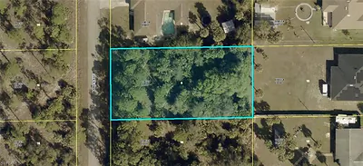 606 James AVE LEHIGH ACRES FL