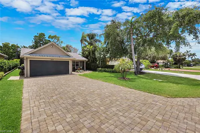 630 109TH AVE N NAPLES FL