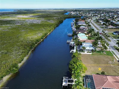 3216 Surfside BLVD CAPE CORAL FL