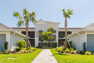 5467 Double Eagle CIR 3216 #3216 AVE MARIA FL