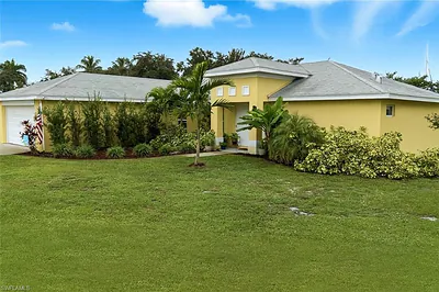 176 Venus Cay NAPLES FL