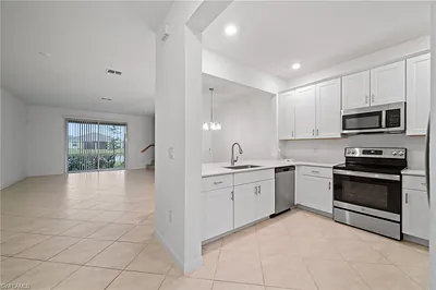 2878 Blossom WAY NAPLES FL
