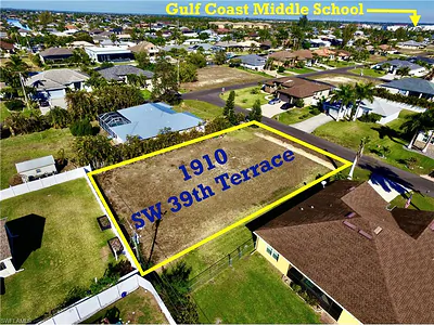 1910 SW 39th TER CAPE CORAL FL