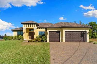 1121 SW 24th ST CAPE CORAL FL