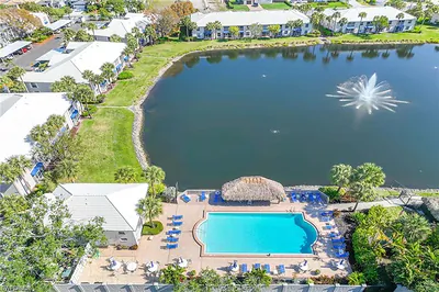 870 Gulf Pavilion DR 201 #201 NAPLES FL