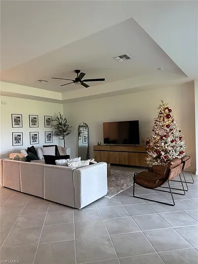 9291 Aqua Overlook CT LEHIGH ACRES FL