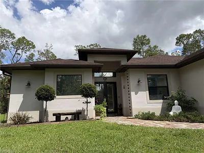 190 2nd ST SE NAPLES FL