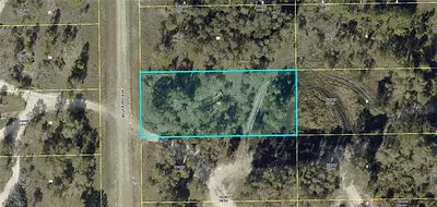 719 Bluebird AVE LEHIGH ACRES FL