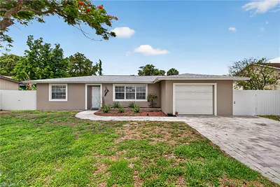 4830 Cortez CIR NAPLES FL