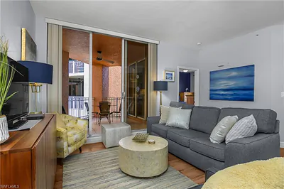 451 Bayfront PL 5201 #5201 NAPLES FL