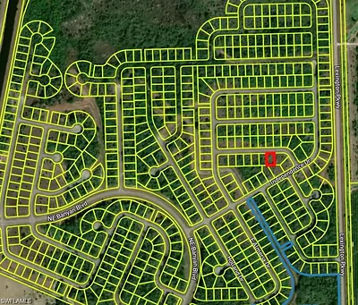208 Elmwood ST LABELLE FL
