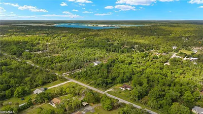 441 6th ST SE ST W NAPLES FL