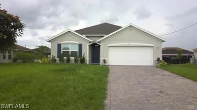 171 Patio ST LEHIGH ACRES FL