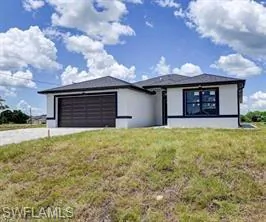 1004 Diplomat PKWY W CAPE CORAL FL