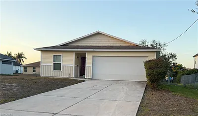 4906 Bywood ST LEHIGH ACRES FL