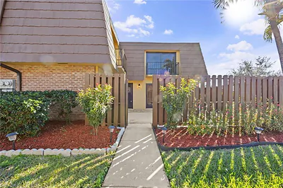 1569 Park Meadows DR 2 #2 FORT MYERS FL