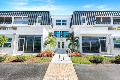 4200 Belair LN 316 #316 NAPLES FL