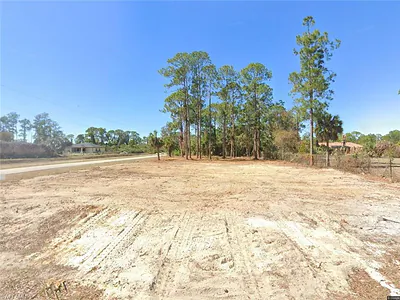 801 Canton AVE LEHIGH ACRES FL