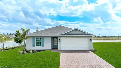 5007 3rd ST W LEHIGH ACRES FL