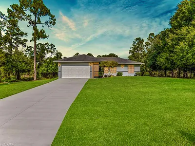 1315 Johns AVE LEHIGH ACRES FL