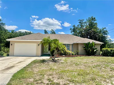 500 Lake AVE LEHIGH ACRES FL