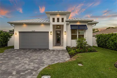 664 100th AVE N NAPLES FL