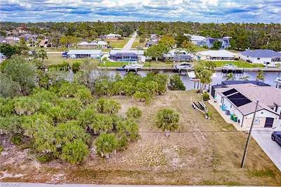 18286 Burkholder CIR PORT CHARLOTTE FL