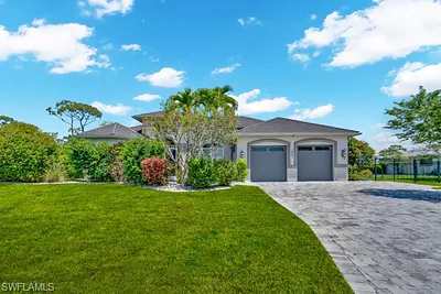 1221 SW 19th LN CAPE CORAL FL