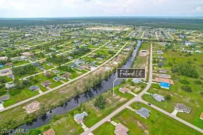 3810 NE 17th AVE CAPE CORAL FL