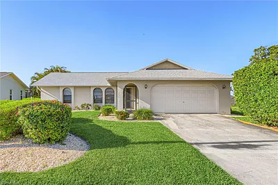 210 SW 43rd LN CAPE CORAL FL